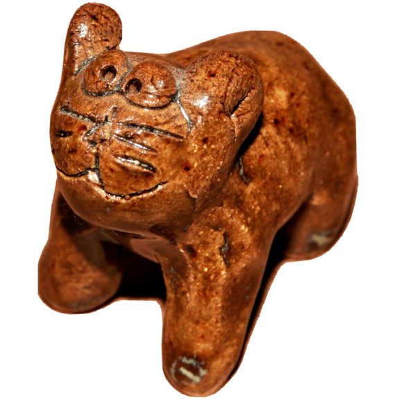 Vintage miniature brown cat pottery figurine - nc estate - Picture 1 of 5